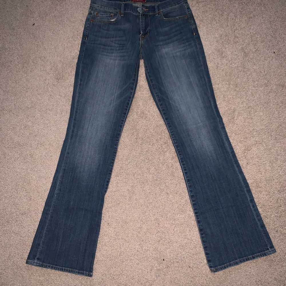 Woman’s Lucky Brand Jeans